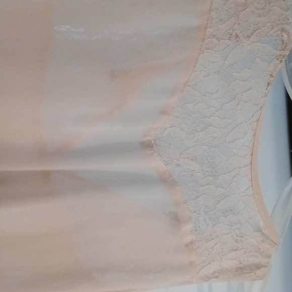 Top - Picture 3 of 4